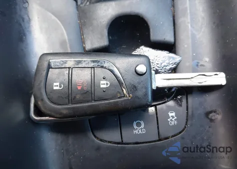 2018 Toyota C-Hr Xle z USA, uszkodzony, nr VIN JTNKHMBX6J1005942